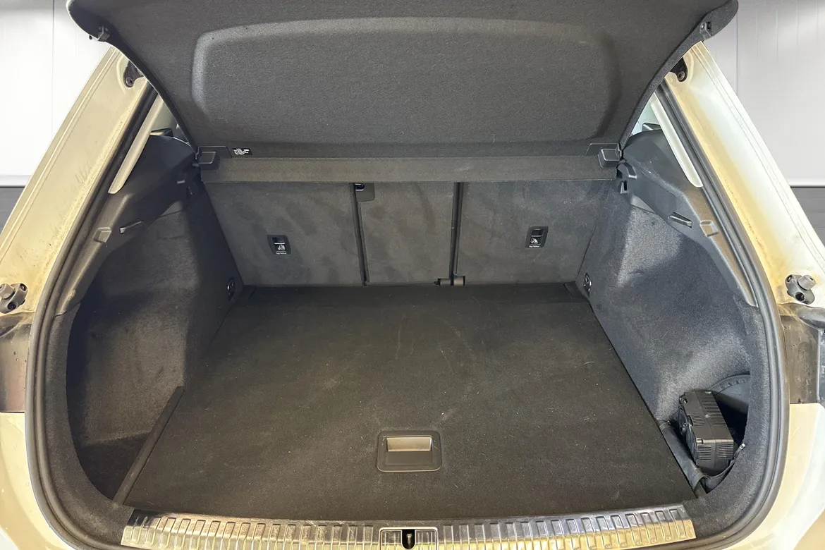 picture of a car