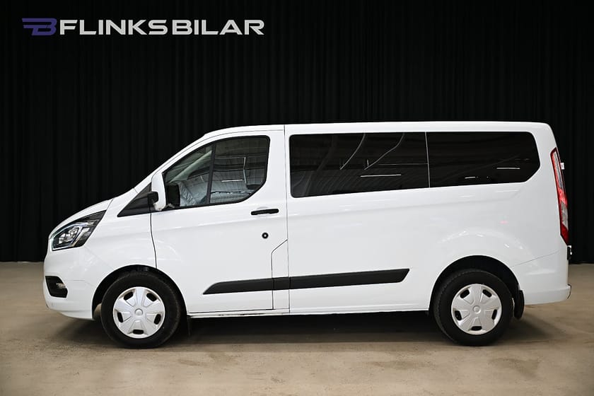 Bild 2 av Ford Transit Custom 320 Kombi 130HK Automat|9-Sits|Värmare|Backkamera|NyKamrem