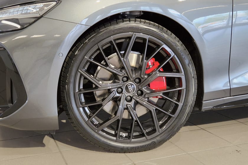 Bild 2 av Audi A6 Avant e-hybrid quattro 270 KW S-LINE