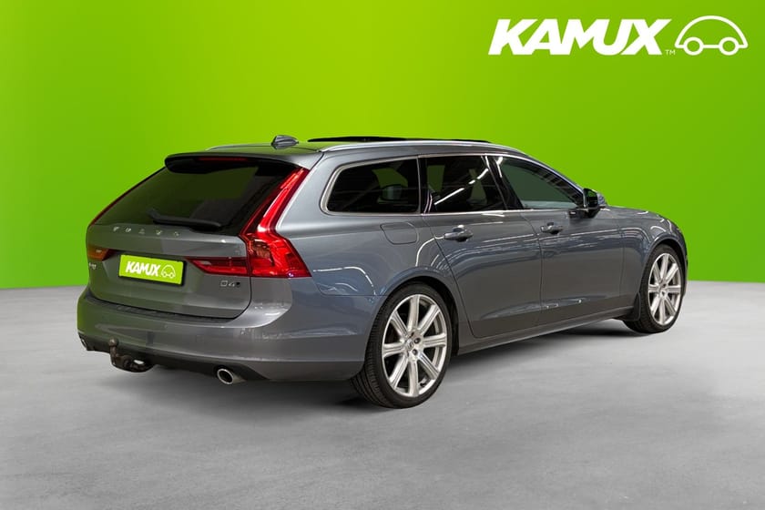 Bild 4 av Volvo V90 D4 AWD Momentum  H/K Pano B-kamera Drag VOC