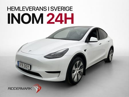 Tesla Model Y Standard Range RWD Värmepump Drag Autopilot Pano