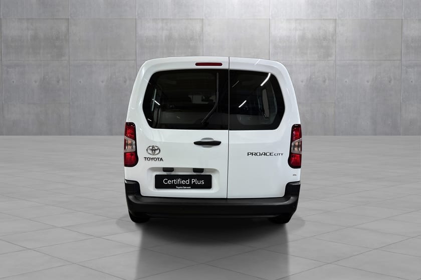 Bilde 4 av Toyota ProAce City Kort L1 1.5 Diesel 100 Manuell 6 gir Comf.Fleet Colour