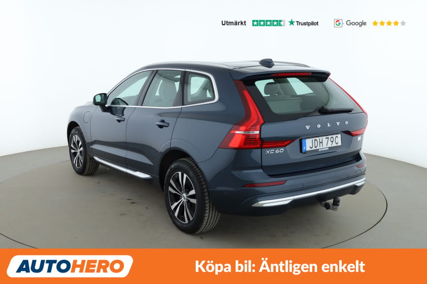 Bild 3 av Volvo XC60 T6 Recharge Core AWD / VOC, H/K, Pano, Drag, 360