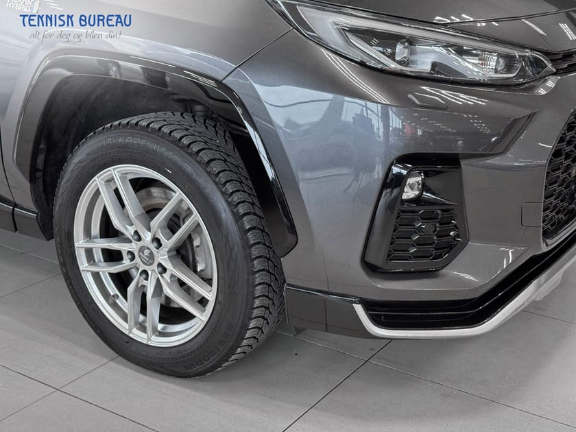 Bilde 4 av Suzuki Across Plug-in Hybrid Plugin|4x4|ACC|Rattvarme|Kamera|Fj.lysass|Keyless|