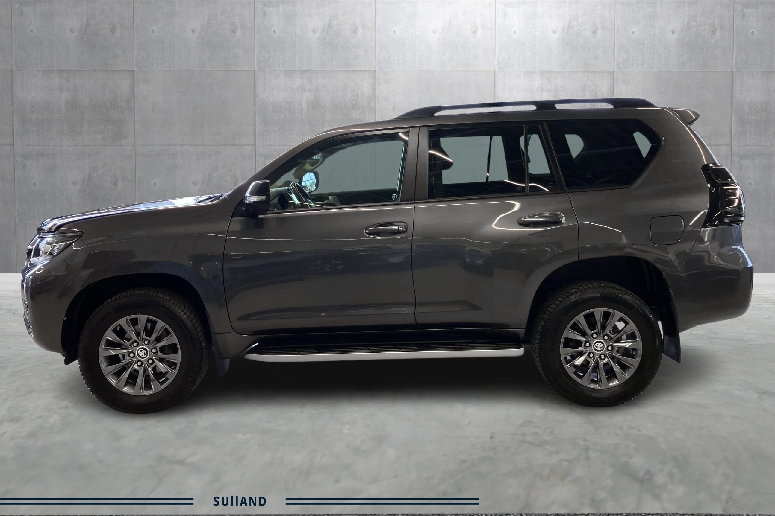 Thumnail bilde 1 av Toyota Land Cruiser 5-dørs