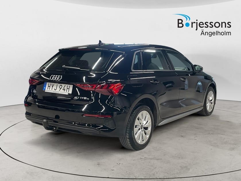 Bild 3 av Audi A3 Sportback 40 TFSI e PROLINE 204 HK S TRONI