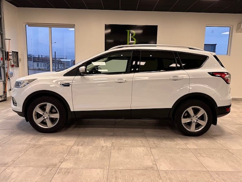 Bild 2 av Ford Kuga 1.5 TDCi Titanium/ Ny Besiktad
