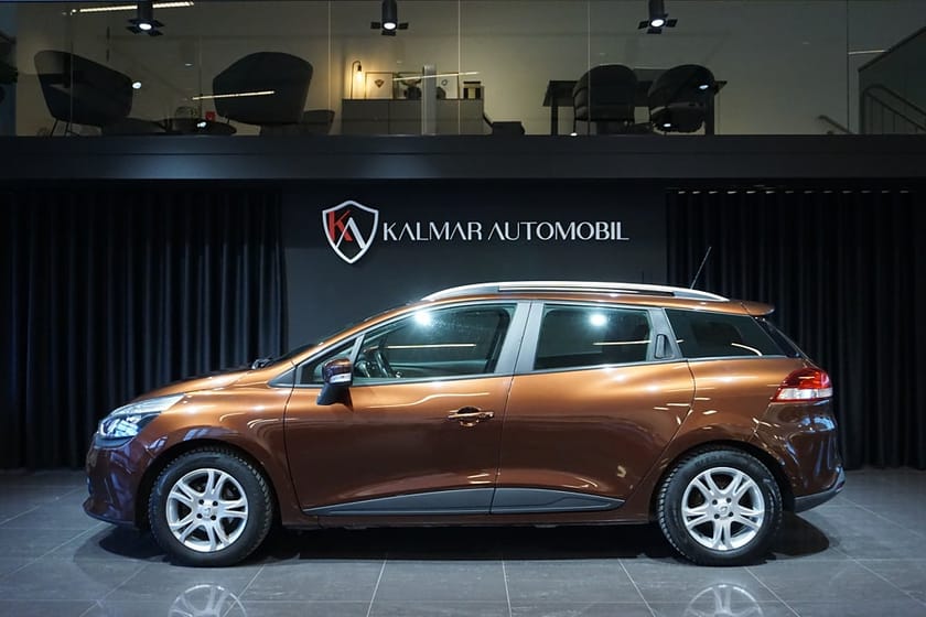 Bild 3 av Renault Clio Sport Tourer 1.2 Navi 7.400Mil Svensksåld