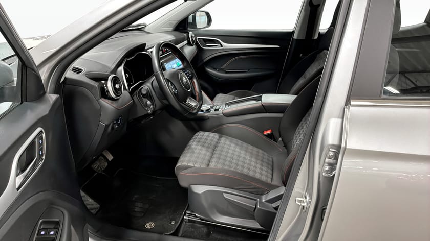 Bild 3 av MG ZS EV Long Range Comfort 70kWh 156hk