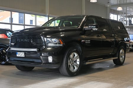 RAM 1500 Crew Cab 5.7 V8 HEMI Sport Kåpa 6380MIL