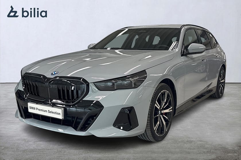Bild 1 av BMW i5 xDrive40 Touring xDrive 40 | DEMOBIL | Bowers & Wilkins | Aktiv farth.