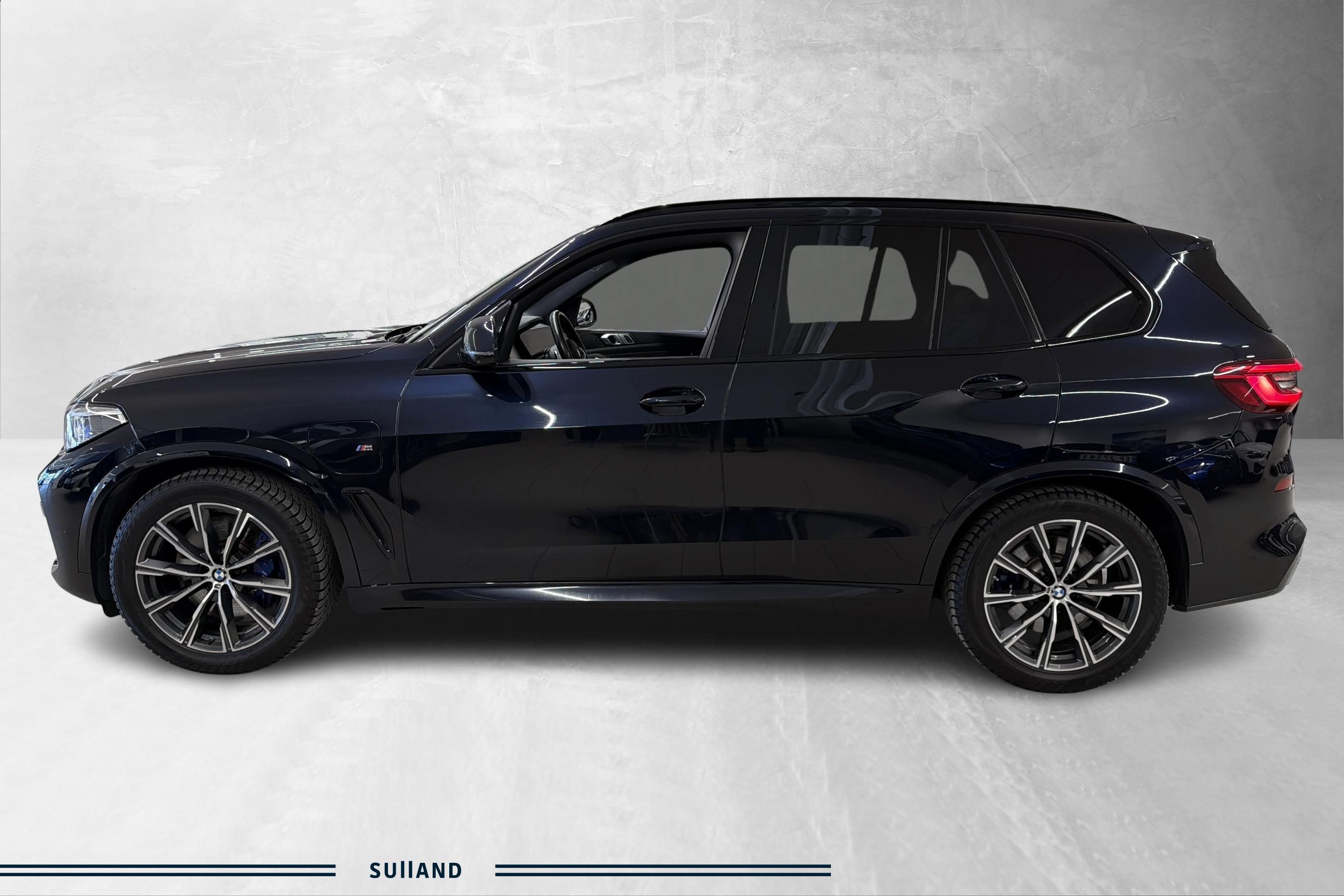 Thumnail bilde 1 av BMW X5 xDrive45e iPerformance