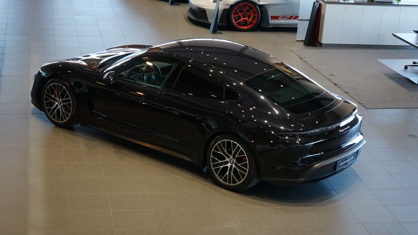 Bild 4 av Porsche Taycan 4S 