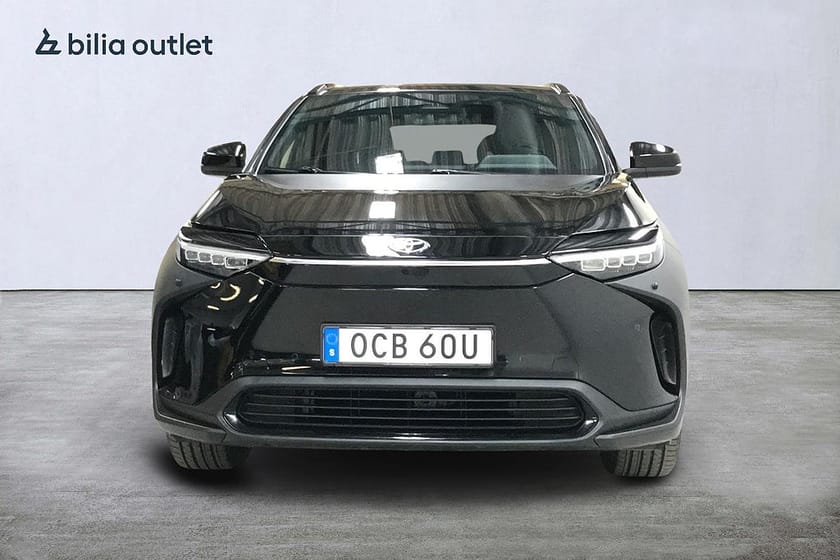 Bild 3 av Toyota bZ4X 71.4 kWh AWD Style 217hk Navi Drag Backkamera