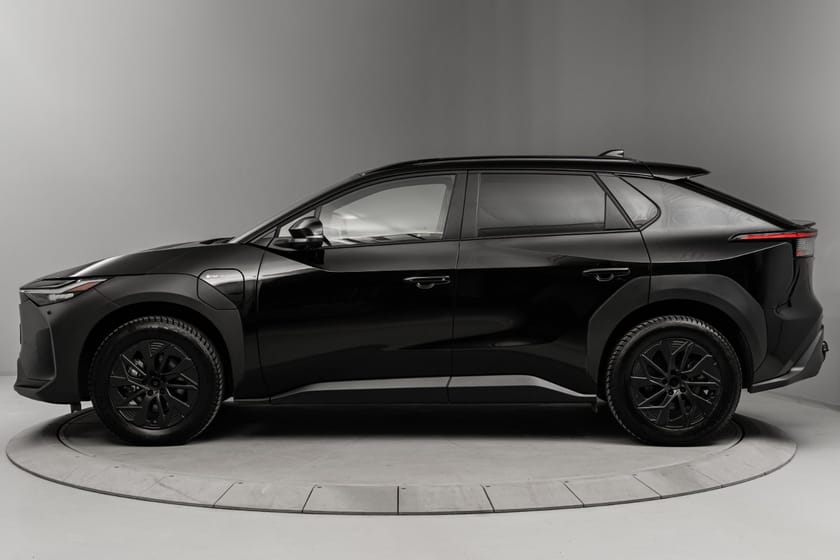 Bilde 2 av Toyota bZ4X AWD Active Tech