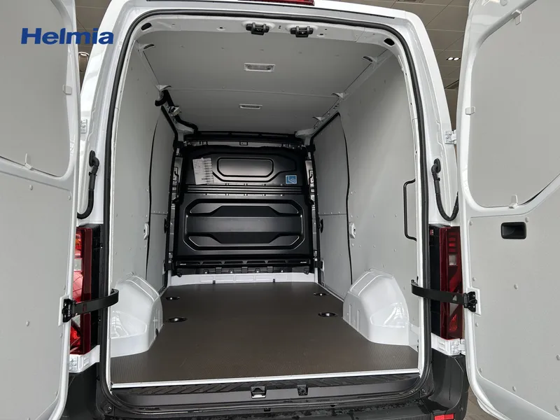 Bild 13 av 14 – Renault Master Skåp Nordic Line 150 L2H2 Värmare med fjärrkontroll