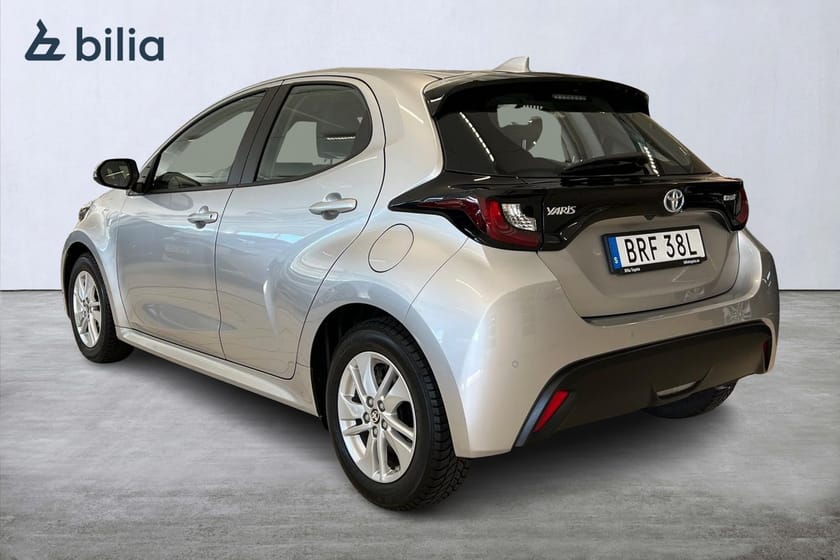 Bild 2 av Toyota Yaris Hybrid 1,5 5D Active Komfortpaket P-Sensorer