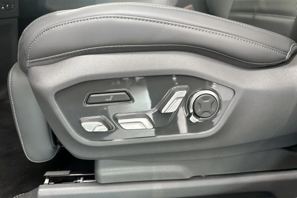 picture of a car