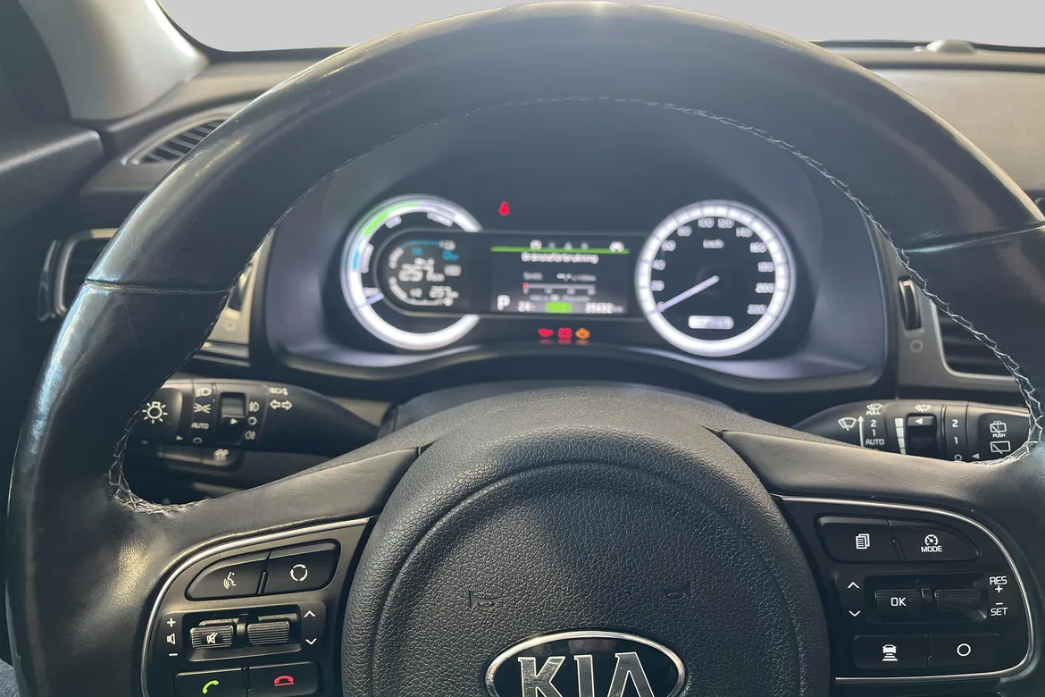 picture of a car