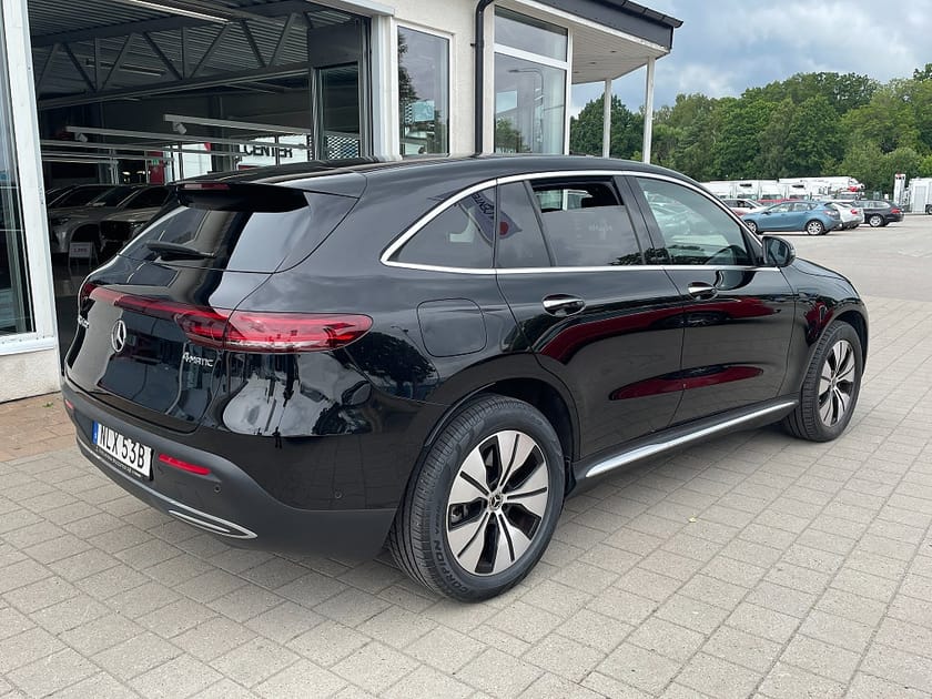 Bild 5 av Mercedes-Benz EQC 400 4MATIC 408 hk
