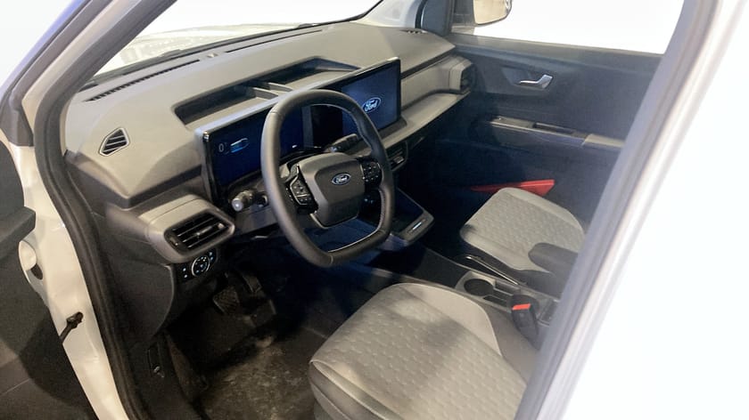 Bild 5 av Ford E-Transit Courier E-COURIER LIMITED SKÅP 136Hk  AUT FWD