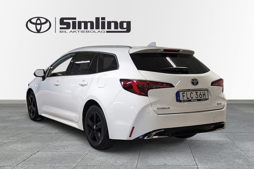 Bild 3 av Toyota Corolla Touring Sports Hybrid 1,8 Style / Vinterhjul
