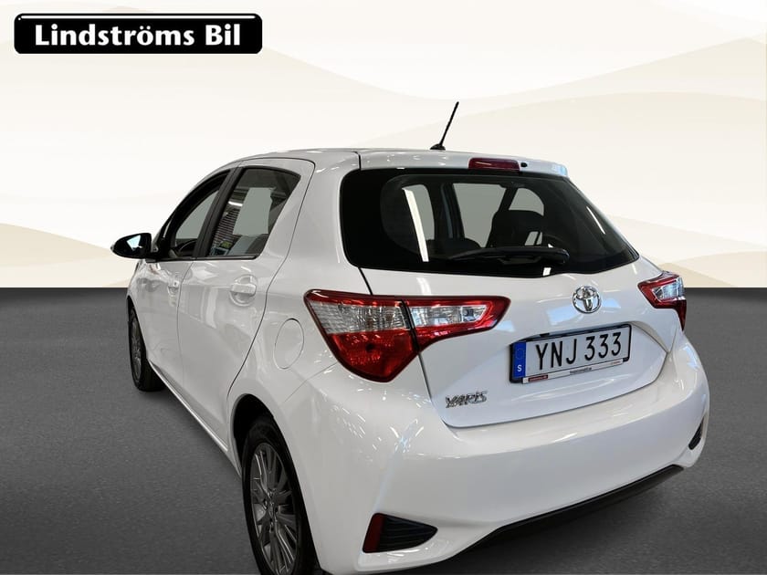 Bild 4 av Toyota Yaris Active 1.5 111hk S&V-Hjul