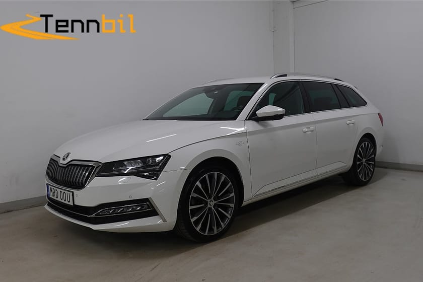 Bild 1 av Škoda Superb iV Kombi Skoda 1.4 Business L&K 360° Canton P-Värme Adap-F