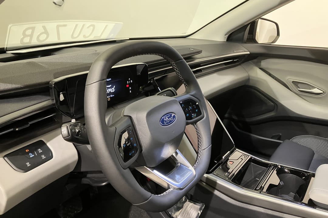 Ford Explorer EV Extended Range RWD