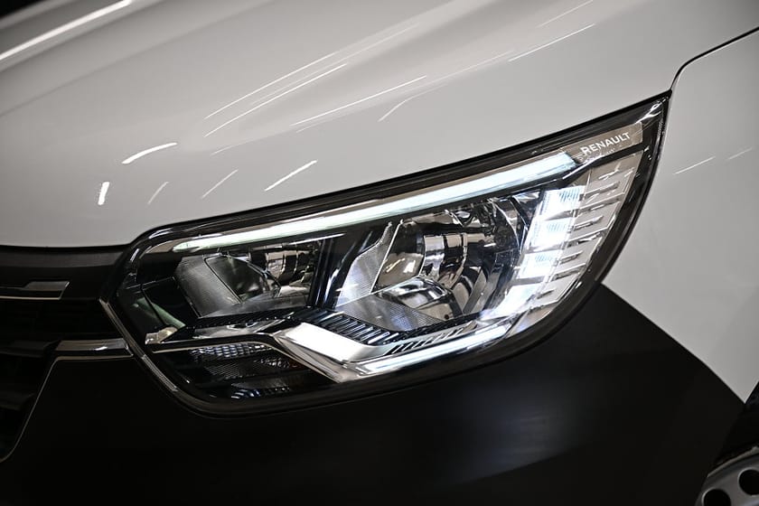 Bild 3 av Renault Express 1.5 dCi 75HK Drag|Värmare|PDC|AppleCarplay|EnÄgare|Moms