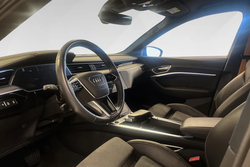 Audi e-tron 55 quattro bilde 11