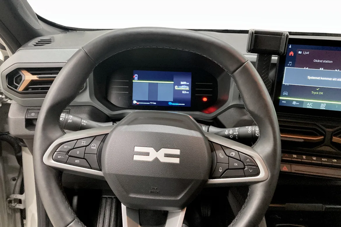 Dacia Duster HYBRID 140