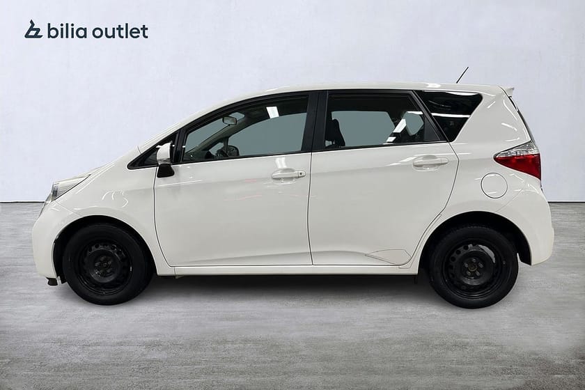 Bild 2 av Toyota Verso-S 1.33 Dual VVT-i Multidrive S 99hk Backkamera