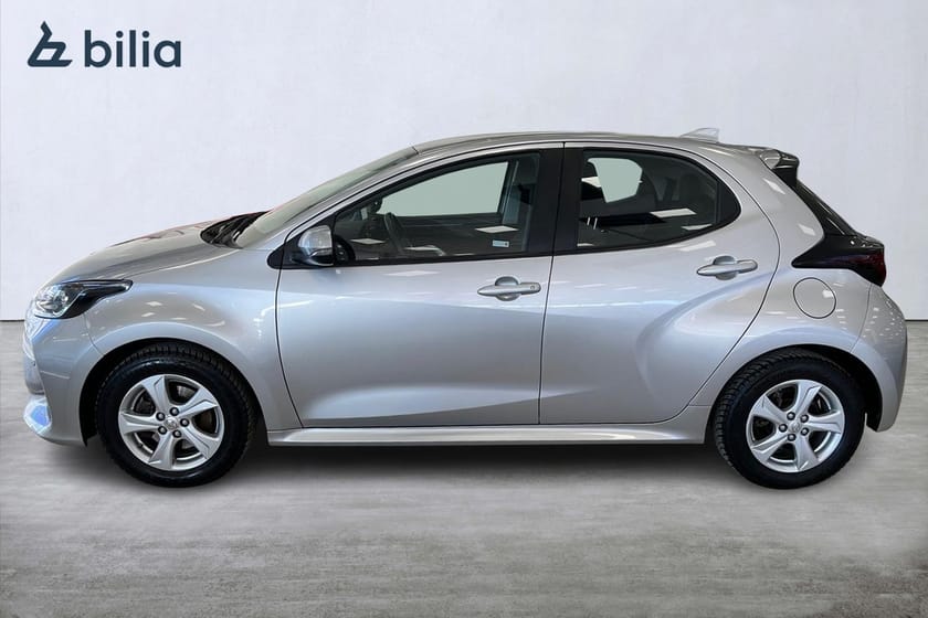 Bild 3 av Toyota Yaris Hybrid Active komfortpaket P-sensorer Vhjul.