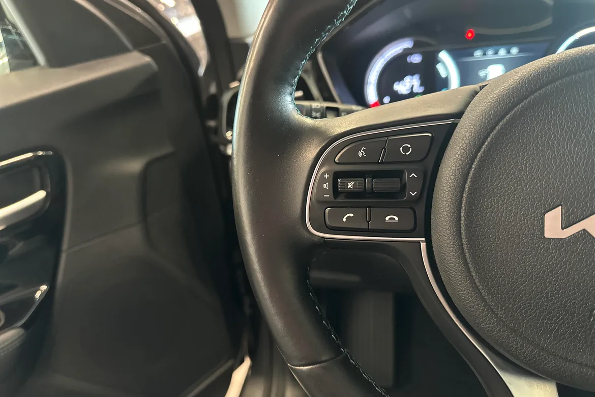 picture of a car
