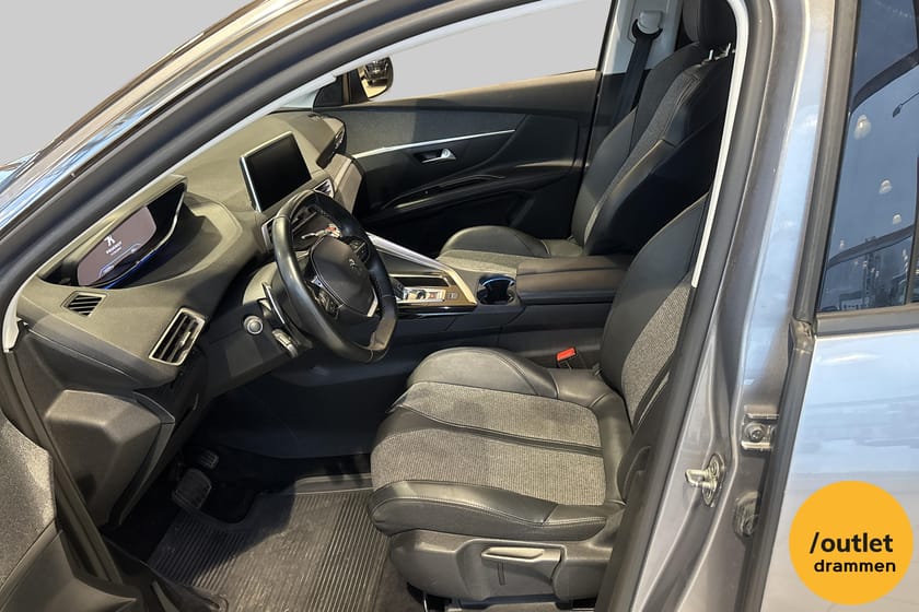Bilde 5 av Peugeot 5008 Allure 1.5 BHDi 130 hk aut / Hengerfeste / Cruise /