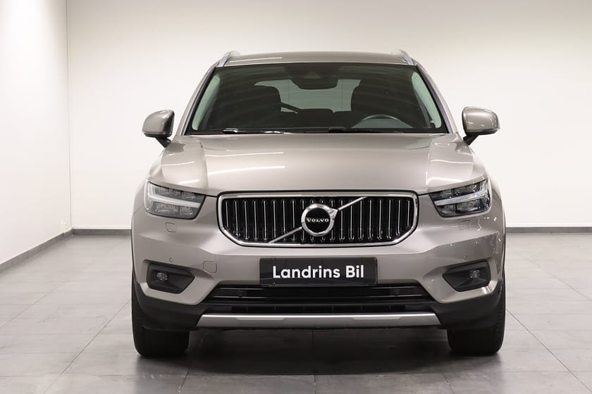 Bild 2 av Volvo XC40 Recharge T4 Momentum