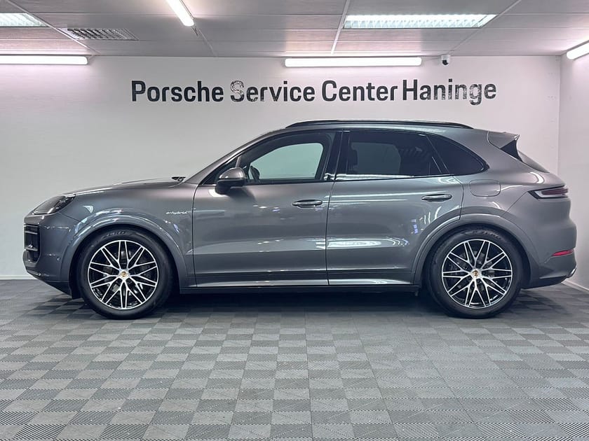 Bild 3 av Porsche Cayenne E-Hybrid 