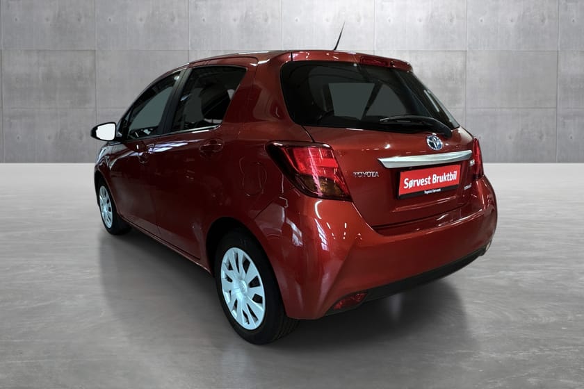 Bilde 3 av Toyota Yaris Hybrid 1.5 Bensin Trinnløs automat (CVT) Active