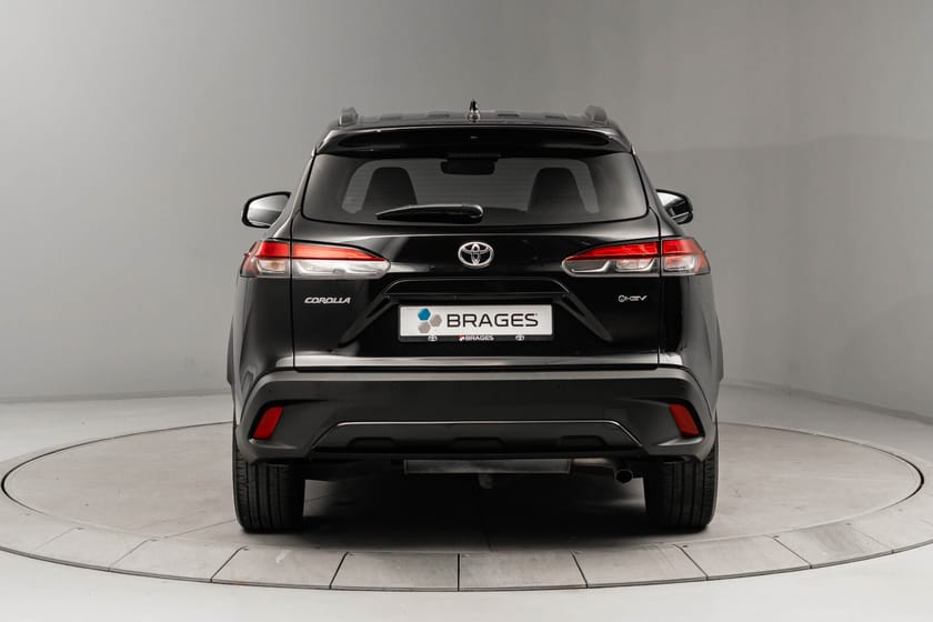 Bilde 3 av Toyota Corolla Cross Hybrid AWD-i 2,0 Executive