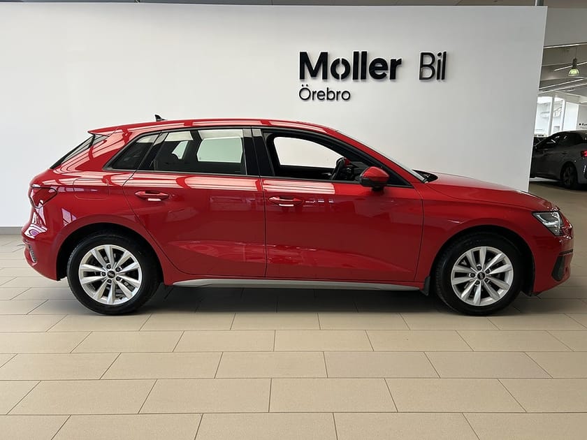 Bild 3 av Audi A3 Sportback 35 TFSI 150hk PROLINE / Backkamera