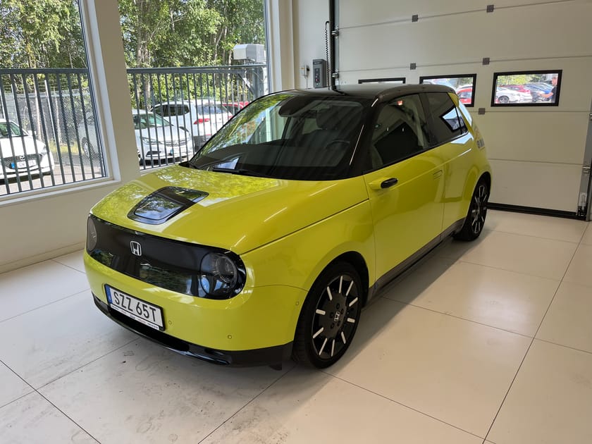 Bild 1 av Honda E Advanced