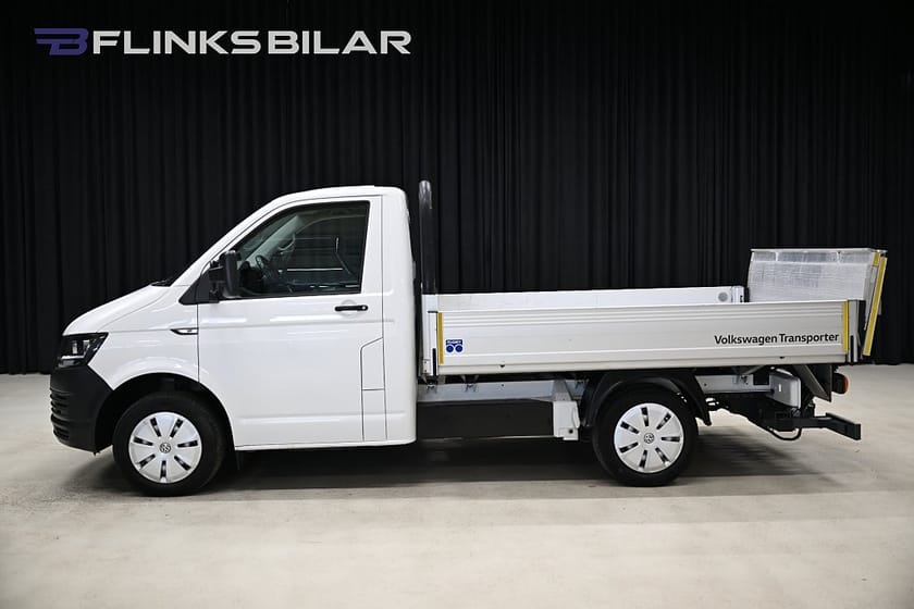 Bild 2 av Volkswagen Transporter Chassi Cab DSG 150HK Flak|BG-Lyft|Drag|Värmare|Lågmil|Leasbar