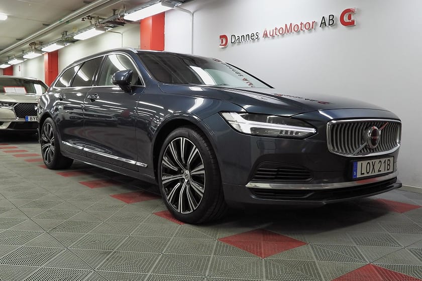 Bild 5 av Volvo V90 Recharge T6 AWD INSCRIPTION SoV Hjul 360° kam Panoram
