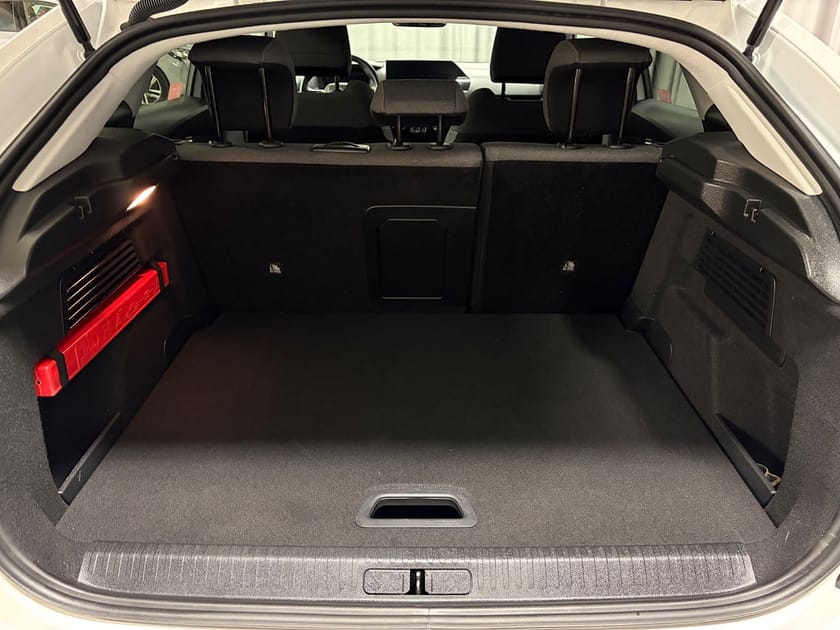 Bild 4 av Citroën C4 Shine PT 155 AUT8 Dragkrok Vinterhjul
