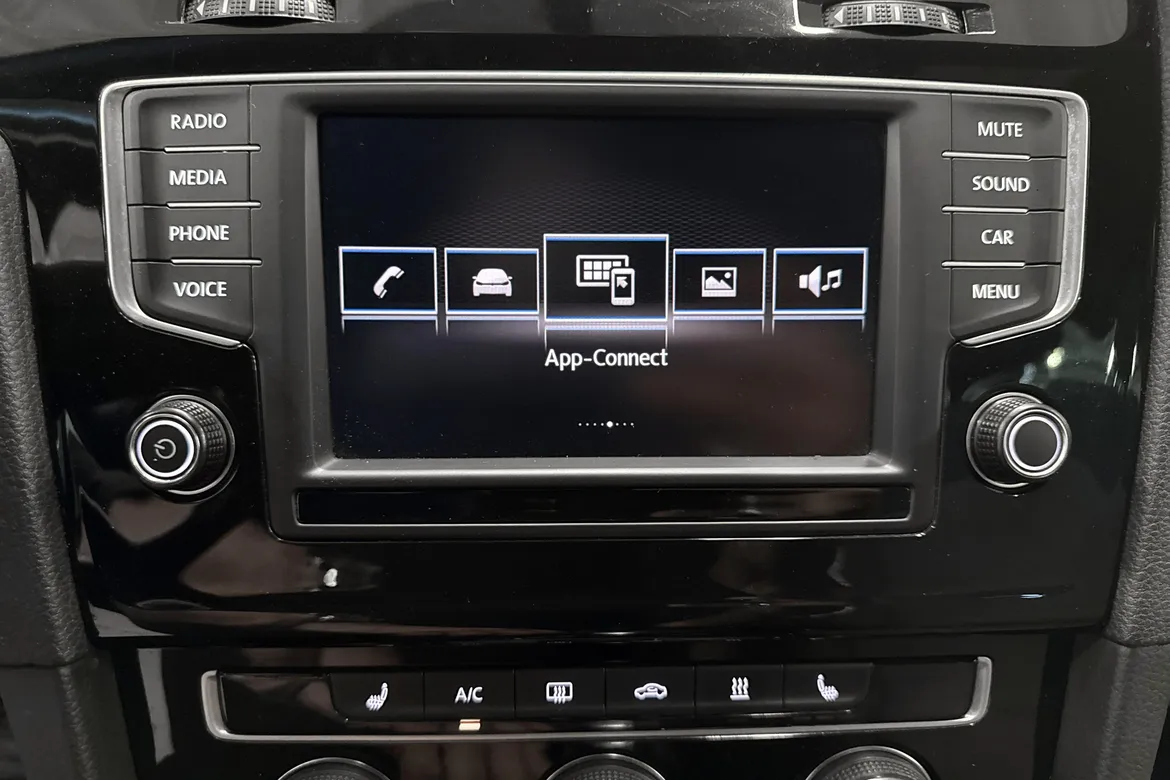 picture of a car