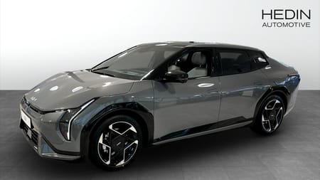 Kia EV4 Long Range Sedan GT LINE FWD | FRIA VINTERHJUL