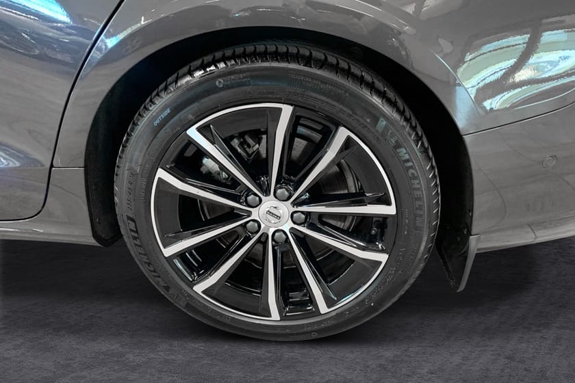 Bild 5 av Volvo V60 T6 Plus Dark Nordic Edition