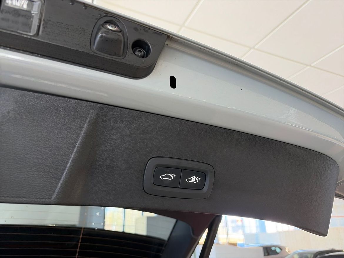 Volvo EX40 2025 - miniatyr 17