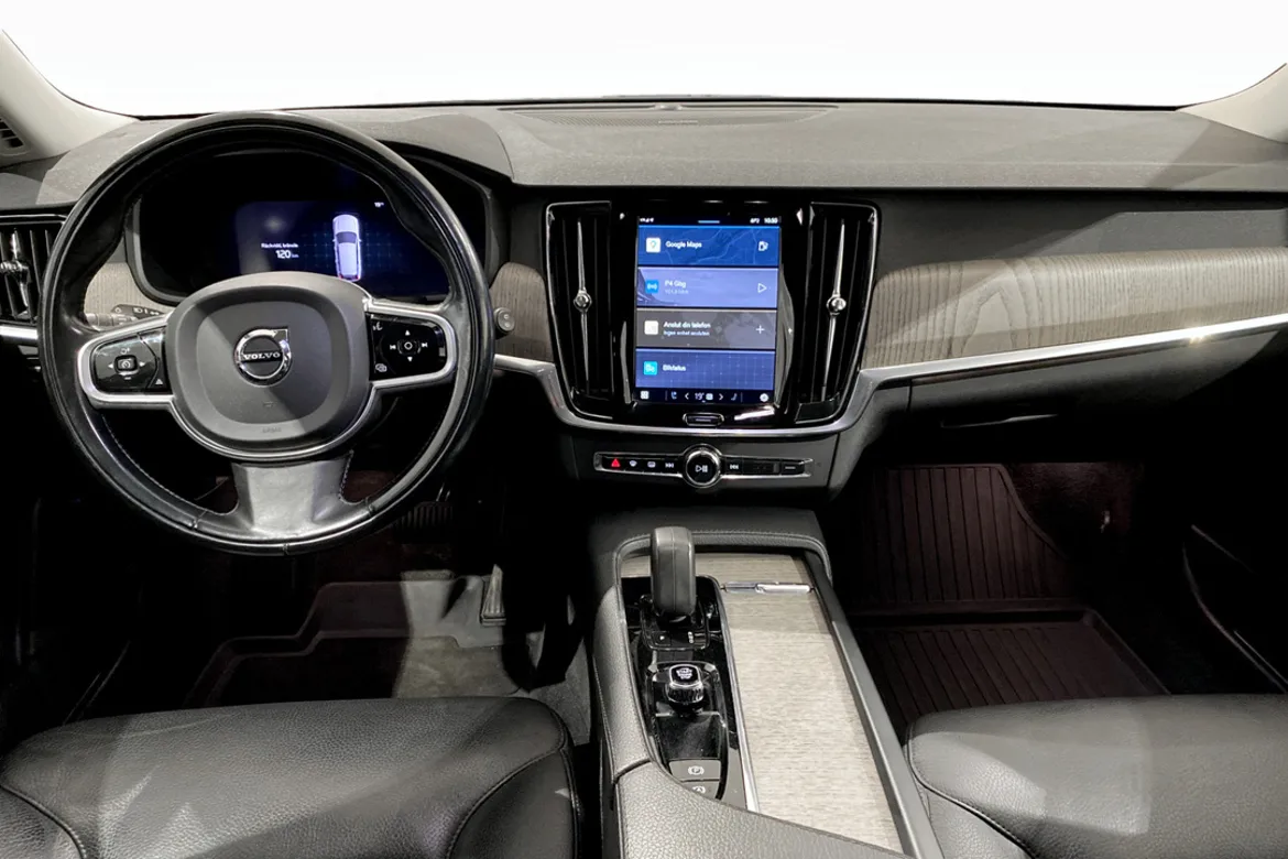 Volvo V90 Cross Country